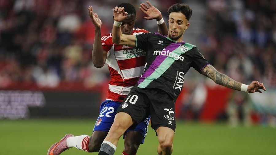 Granada CF vs. Málaga CF de Segunda División, en directo: Chupe falla un penalti (0-0)