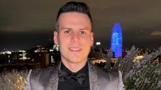La moda de Félix Ramiro brilla en los Premios Goya: Carlos Valle o Egoitz Txurruka lucen sus diseños en la alfombra roja
