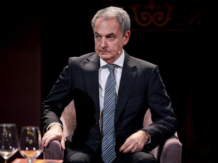 José Luis Rodríguez Zapatero, el pasado día 3 en la presentación del libro 'Las huellas de la Transición. 50 años de cambio y conflicto en democracia', en el Ateneo de Madrid.