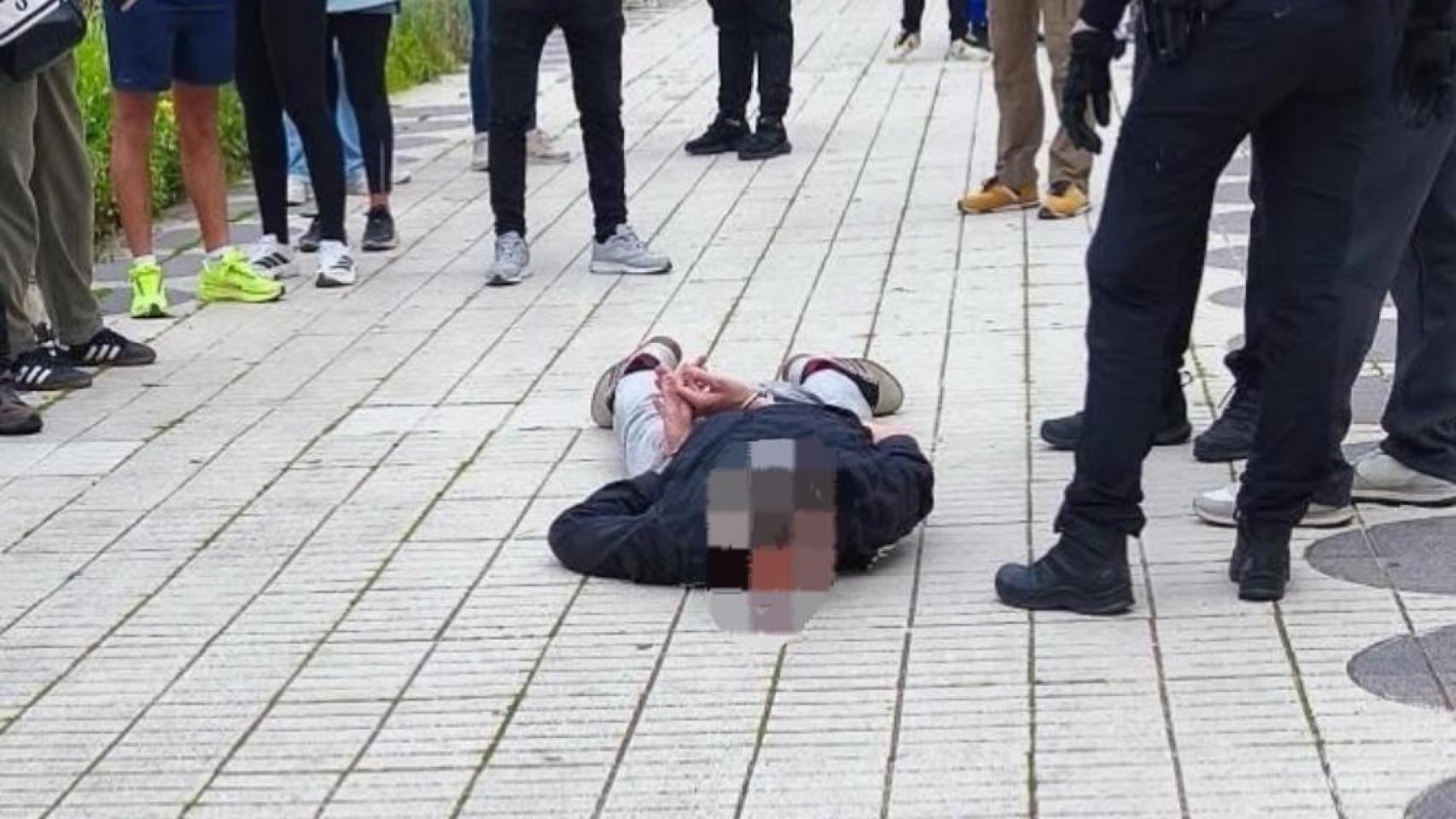 Una imagen de la detención.