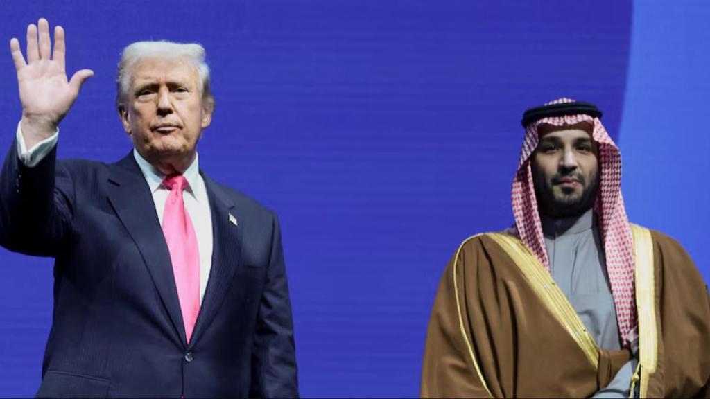 Donald Trump y Mohamed Bin Salman en el foro de inversión saudí-estadounidense de Washington en noviembre de 2025.