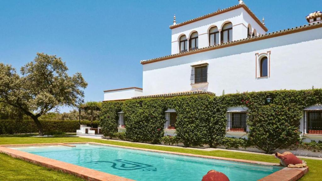 La piscina de la casa de Andrés Roca Rey