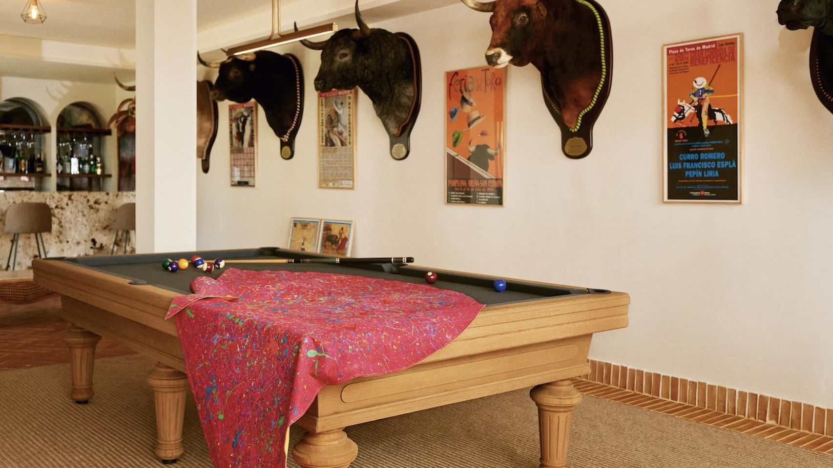 Entramos en la casa de Roca Rey en Sevilla: una finca rústica de 10 ...