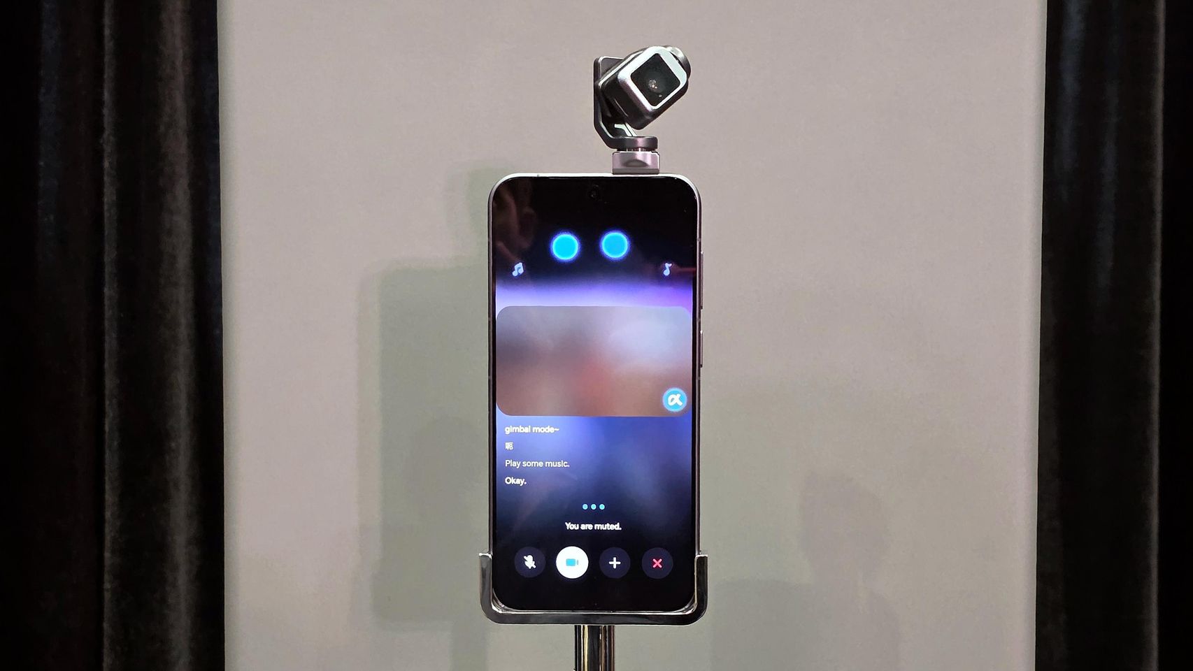 El Robot Phone de Honor