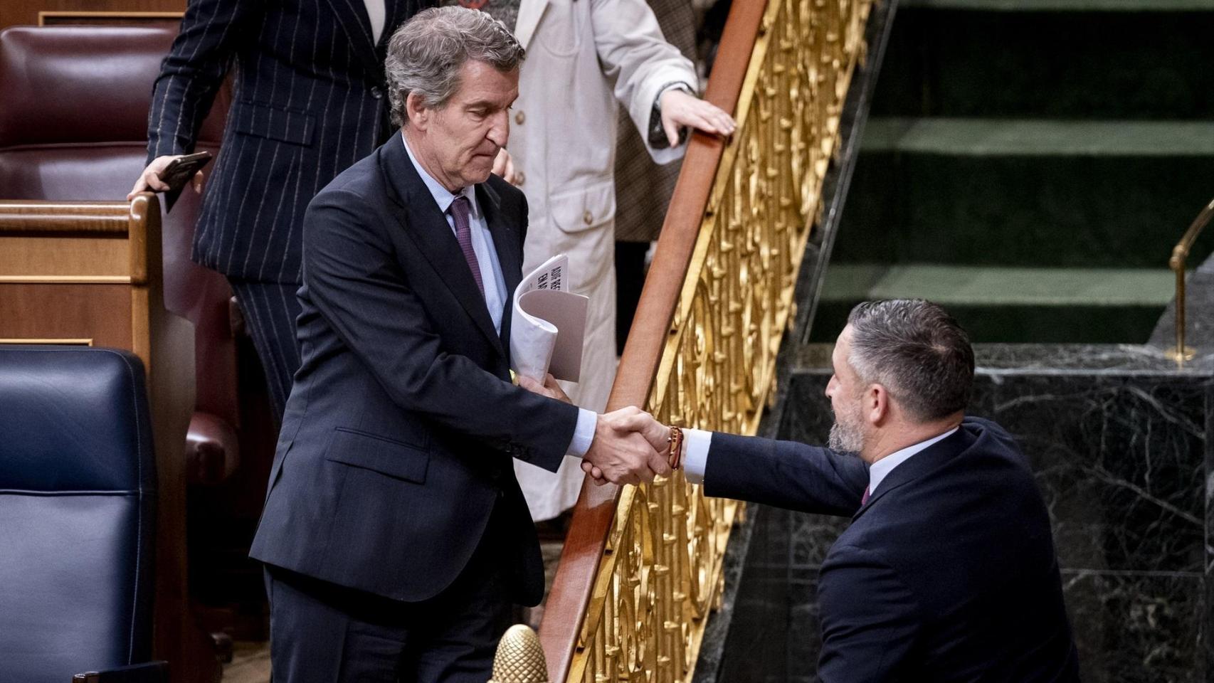 Última hora política, en directo | El PP y Vox ponen a prueba su capacidad negociadora en vísperas de la primera sesión de investidura de María Guardiola