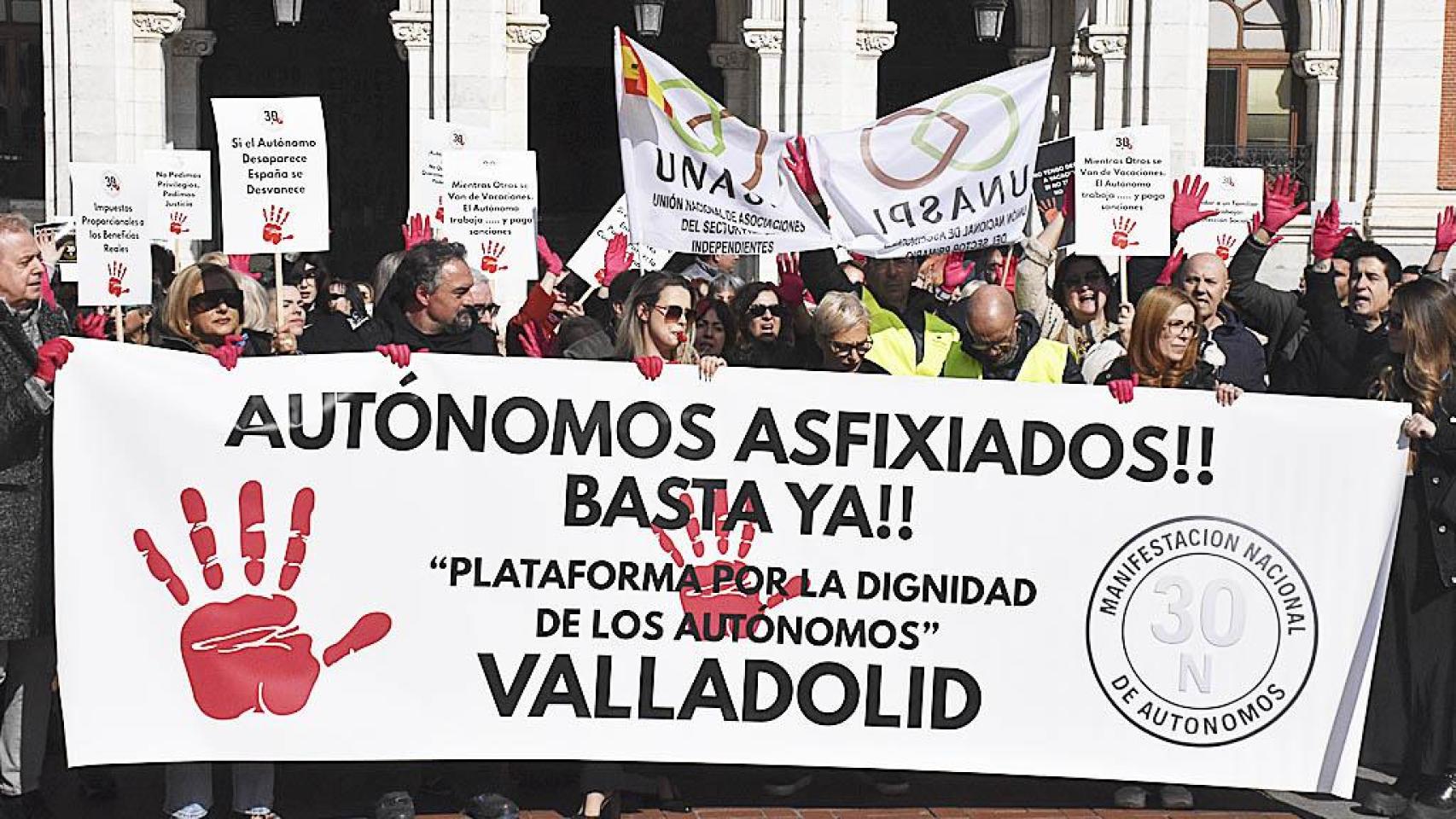Concentración de los autónomos en Valladolid.