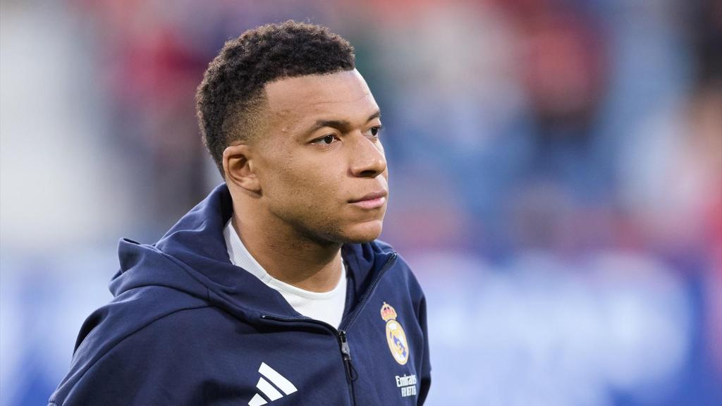 Mbappé, antes de un partido del Real Madrid