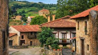 Visita Santillana del Mar, en Cantabria.