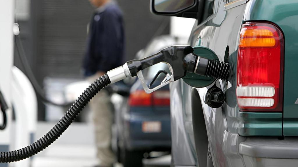 Repostaje de combustible.