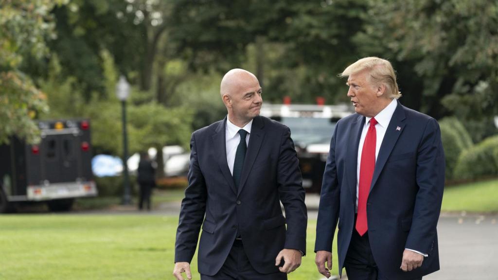 Gianni Infantino, junto a Donald Trump.
