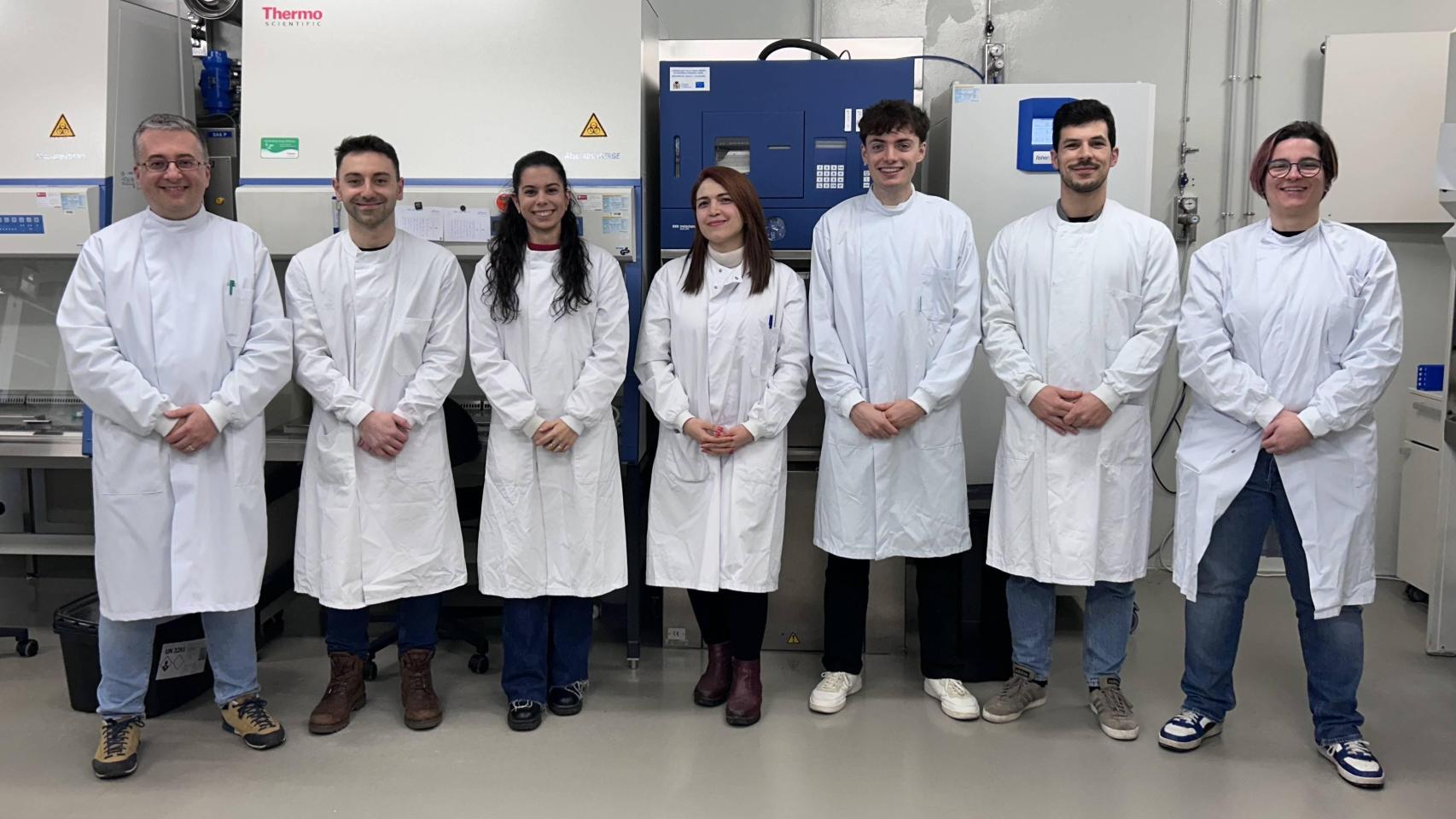 Michal Letek, Pablo Castañera, Helena Á. Ferrero, Farzaneh Javadimarand, Sergio Fernández-Martínez, Jesús Llano-Verdeja y Blanca Lorente-Torres, de la Universidad de León