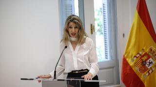 La vicepresidenta segunda y ministra de Trabajo y Economía Social, Yolanda Díaz, interviene durante la presentación del ‘Buzón de las personas becarias’.
