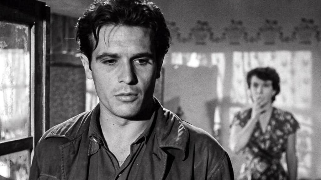 A scene from 'Hay a fireplace a la derecha' (Francisco Rovira Beleta, 1953)
