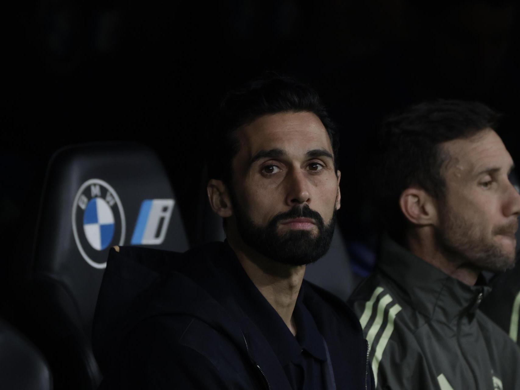 Álvaro Arbeloa, en el banquillo del Real Madrid