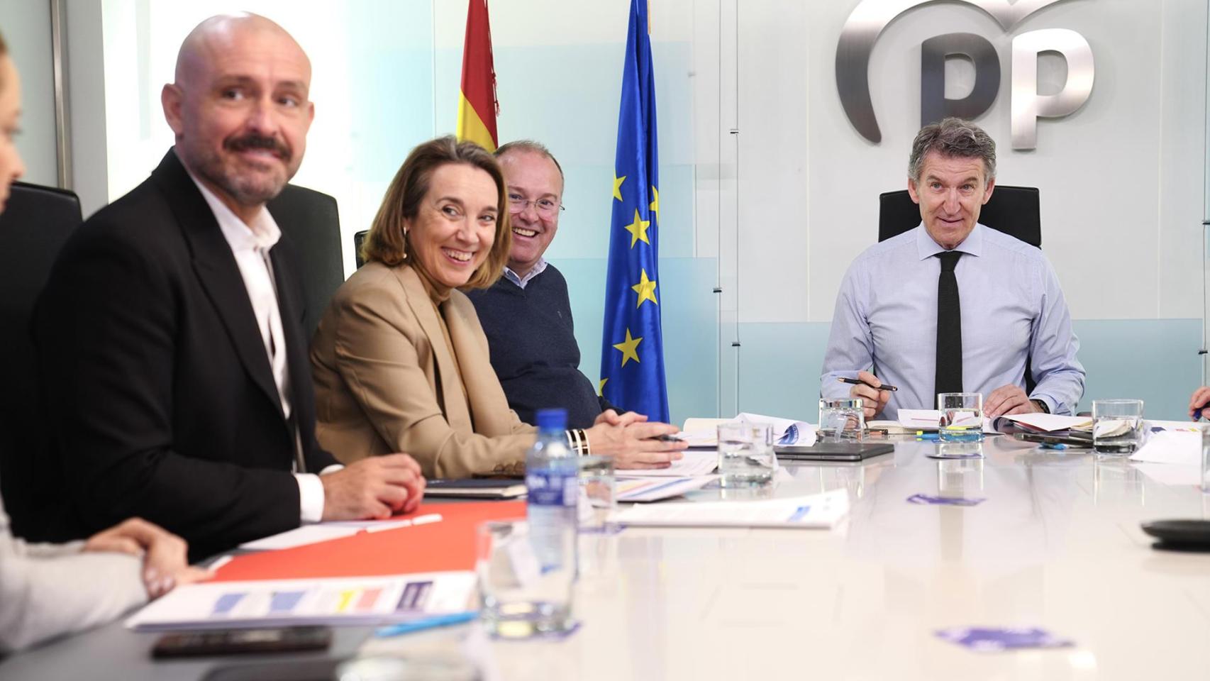 Feijóo este lunes en una reunión en Madrid.
