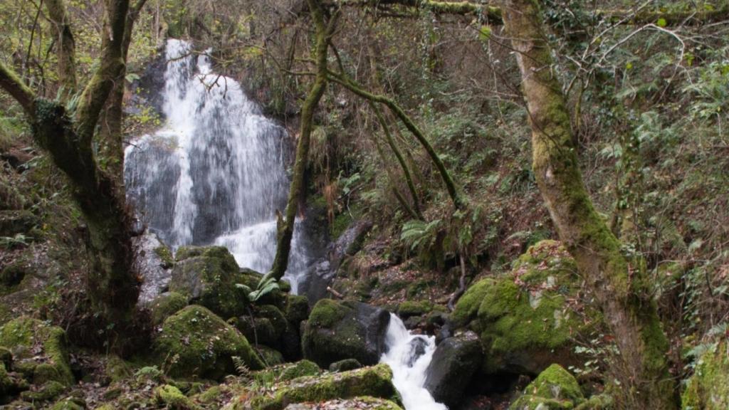 Cascada de Férveda, en Escuadro (Pontevedra)
