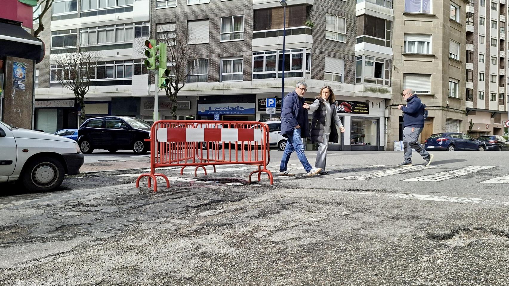 El PP de Vigo exige al gobierno municipal que reparen los socavone: A este ritmo estarán arreglados en 12 años