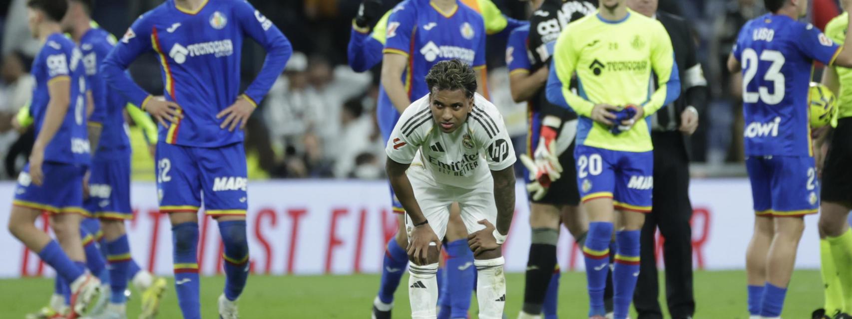 Rodrygo, con preocupación tras el final del partido entre el Real Madrid y el Getafe