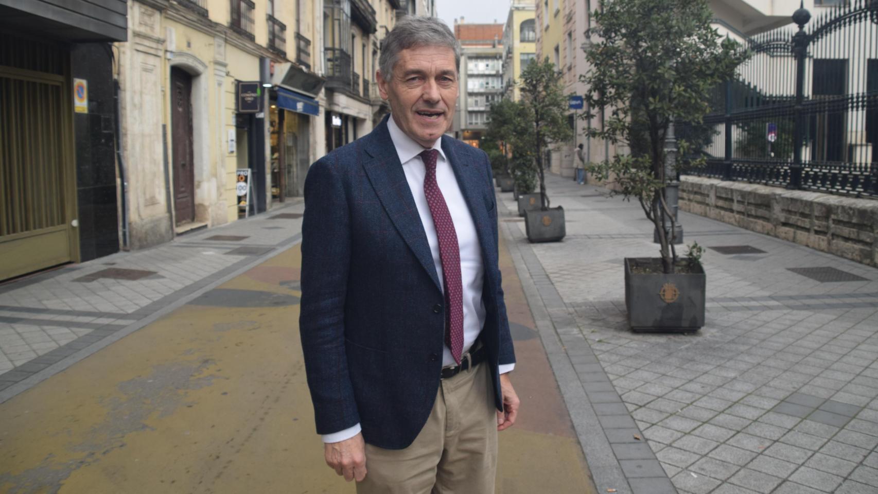 El número dos del PP por Valladolid a las elecciones autonómicas del 15 de marzo, José María Eiros, durante la entrevista con EL ESPAÑOL de Castilla y León