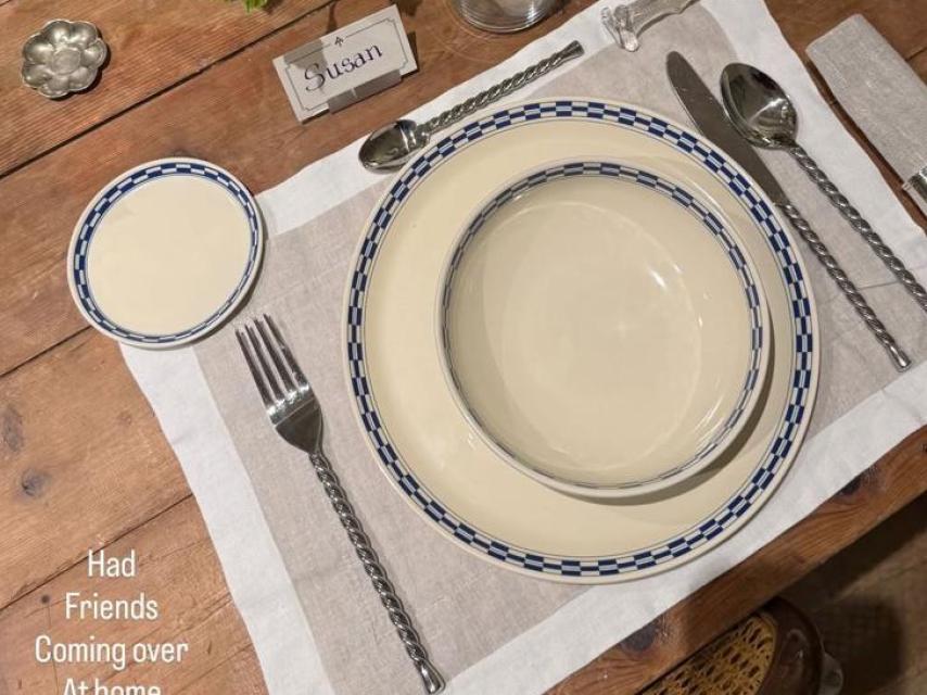 La decoración de la mesa durante la comida de Susan.