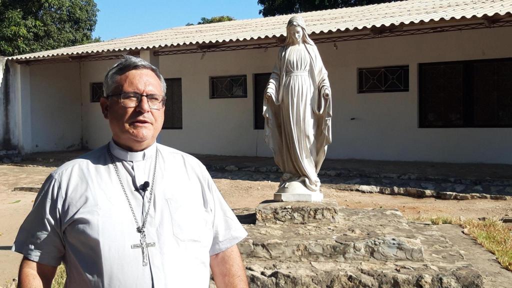 Alberto Vera, obispo de Nacala, atiende a EL ESPAÑOL de Castilla y León por su acto en Valladolid