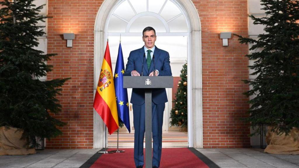 El presidente del Gobierno, Pedro Sánchez, durante una declaración institucional en el Palacio de Moncloa.