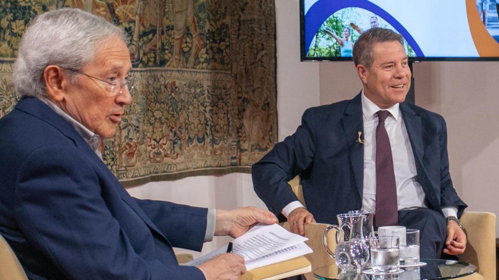 Emiliano García-Page y Fernando Ónega el pasado 4 de junio en el palacio de Fuensalida.