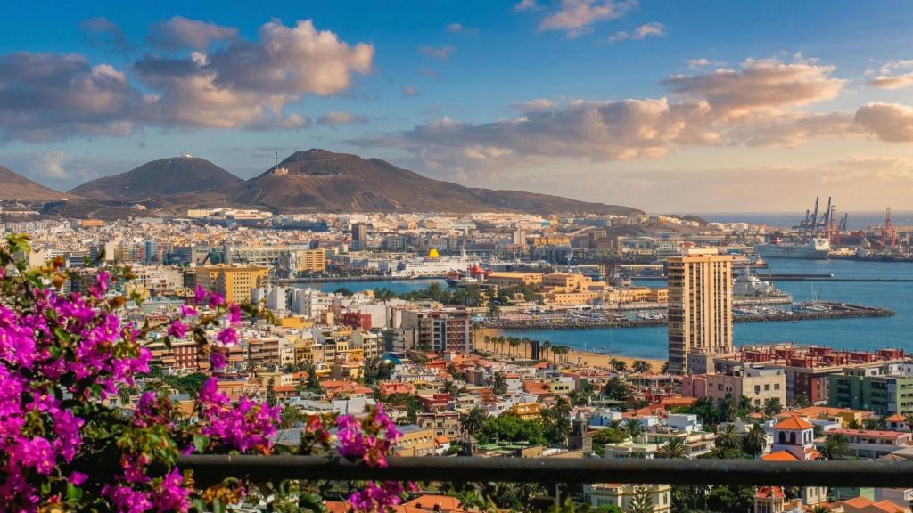 Las Palmas de Gran Canaria es el destino de España más barato para viajar en Semana Santa.