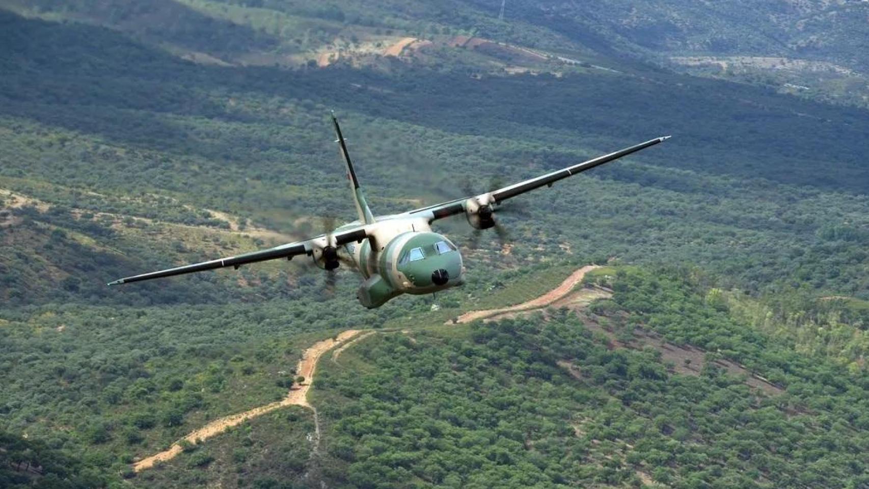 Avión C295