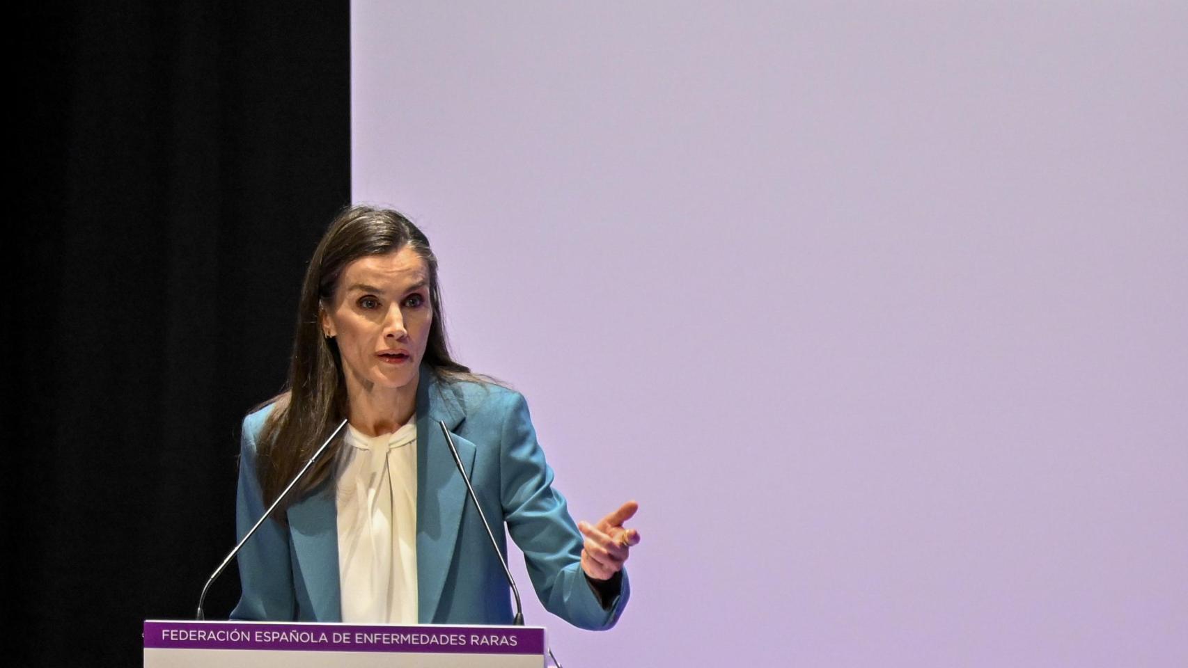 La Reina, a su llegada al auditorio.
