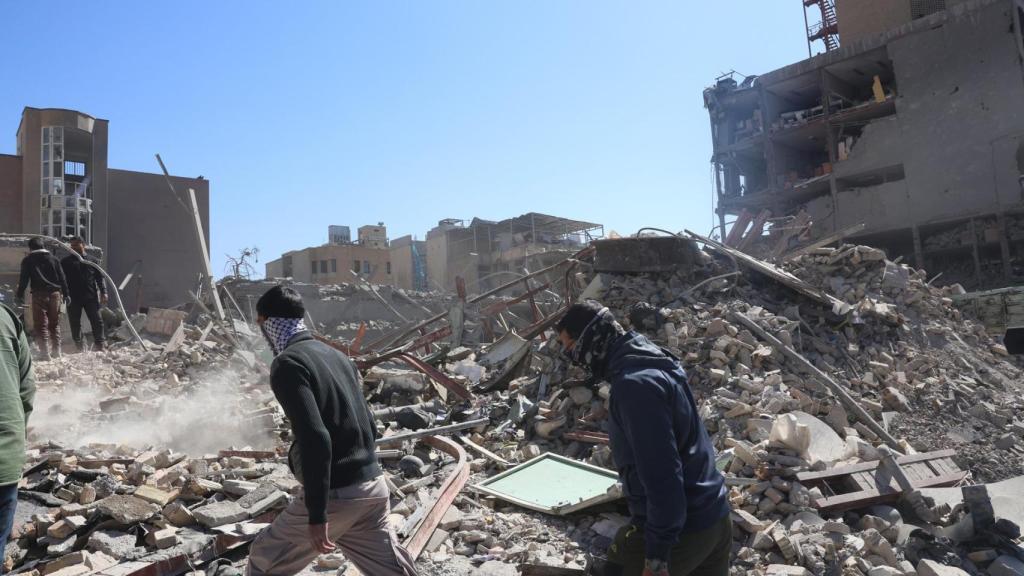 Edificios destruidos en Teherán.
