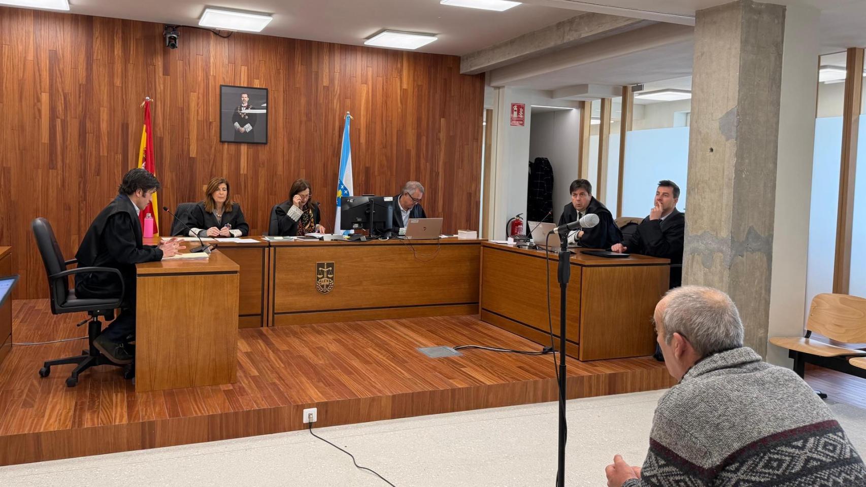 Dos años de cárcel por agredir sexualmente a su vecina, menor de edad, en Vigo