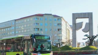 Estudiantes de la UVigo critican las malas conexiones de transporte público: Sin coche es imposible llegar