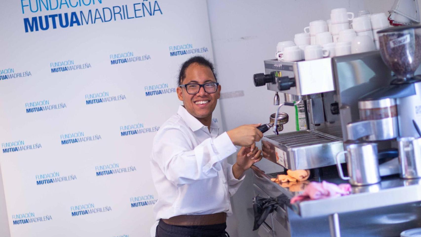 La XIII Convocatoria de Ayudas a Proyectos de Acción Social ha financiado la Escuela de formación de oficios MásyMenos de la Fundación Amás Social.