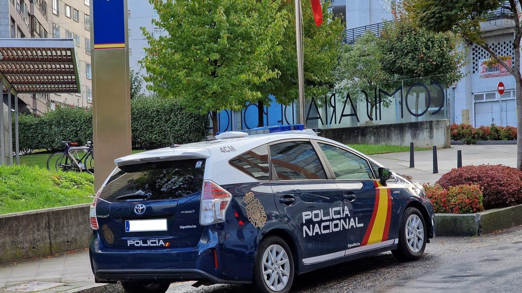 Imagen de archivo de un coche de la Policía Nacional de Vigo