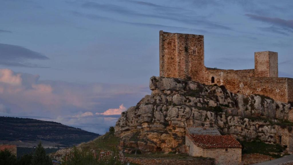 Castillo Puertomingalvo