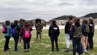 Almunos de Periodismo de la UEMC integrados en las maniobras de la Academia de Caballería de Valladolid