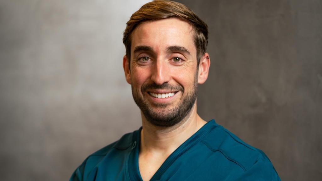 Rubén Duque, veterinario.