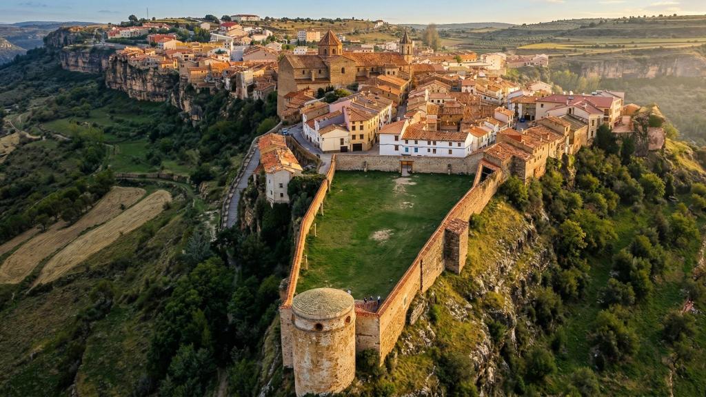 El castillo de Cantavieja, en Teruel.
