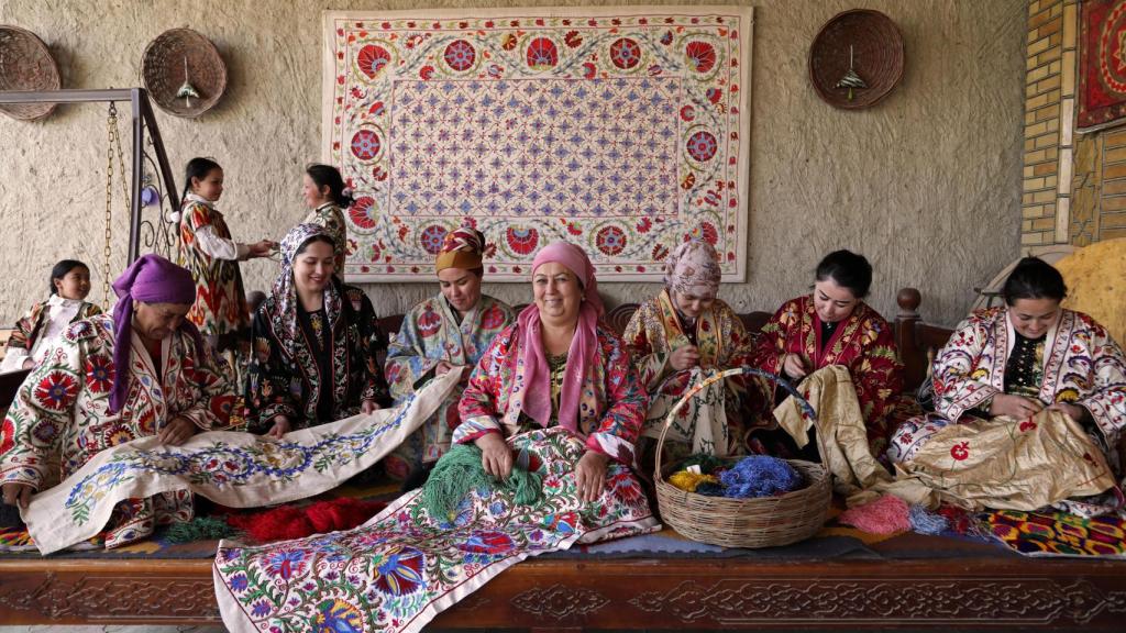 'Unveiling the hands of heritage', por Fatimah Hossaini.