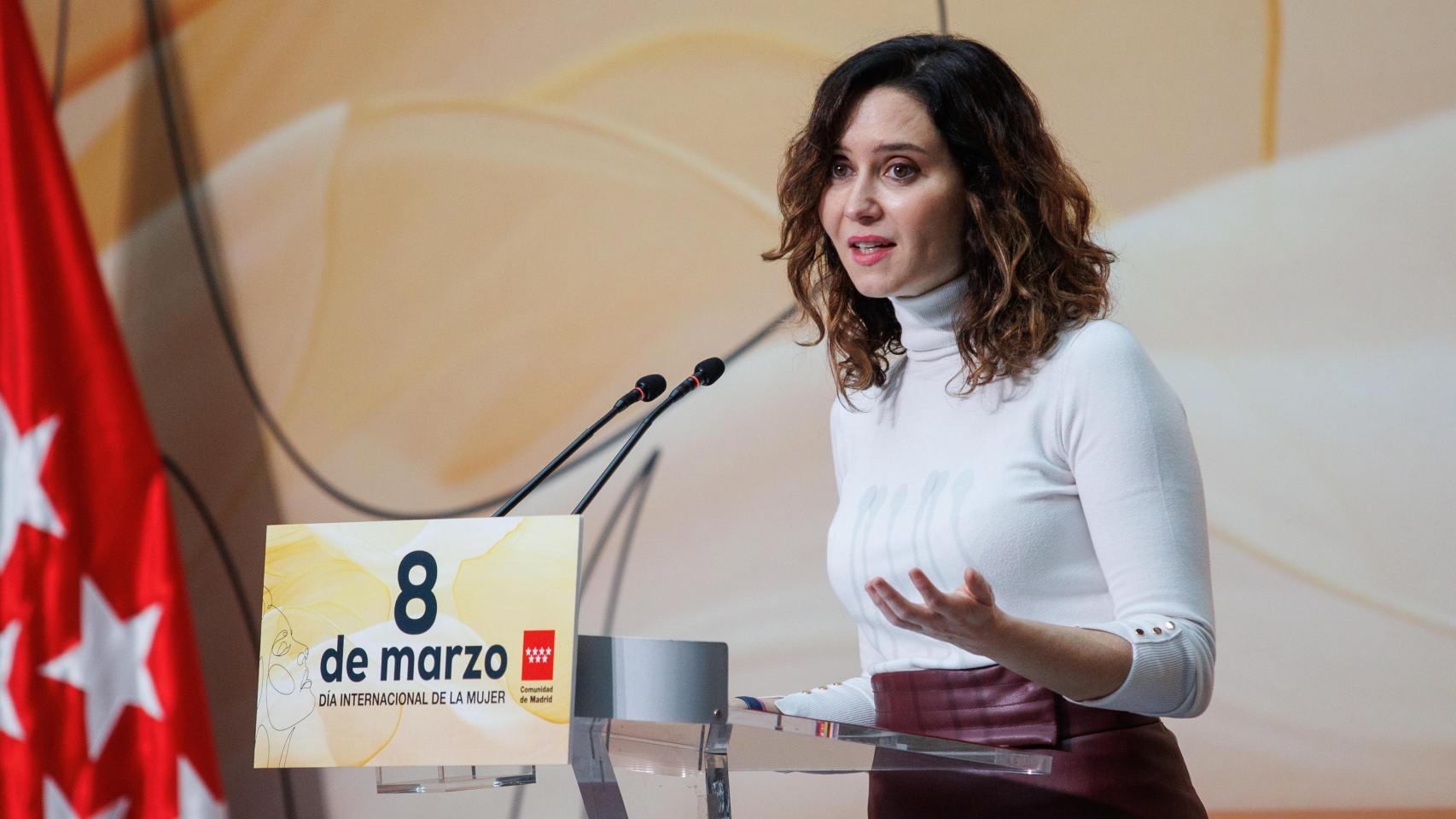 La presidenta de la Comunidad de Madrid, Isabel Díaz Ayuso, preside el acto institucional de entrega de los Reconocimientos 8 de Marzo, en la Real Casa de Correos, a 8 de marzo de 2024, en Madrid.