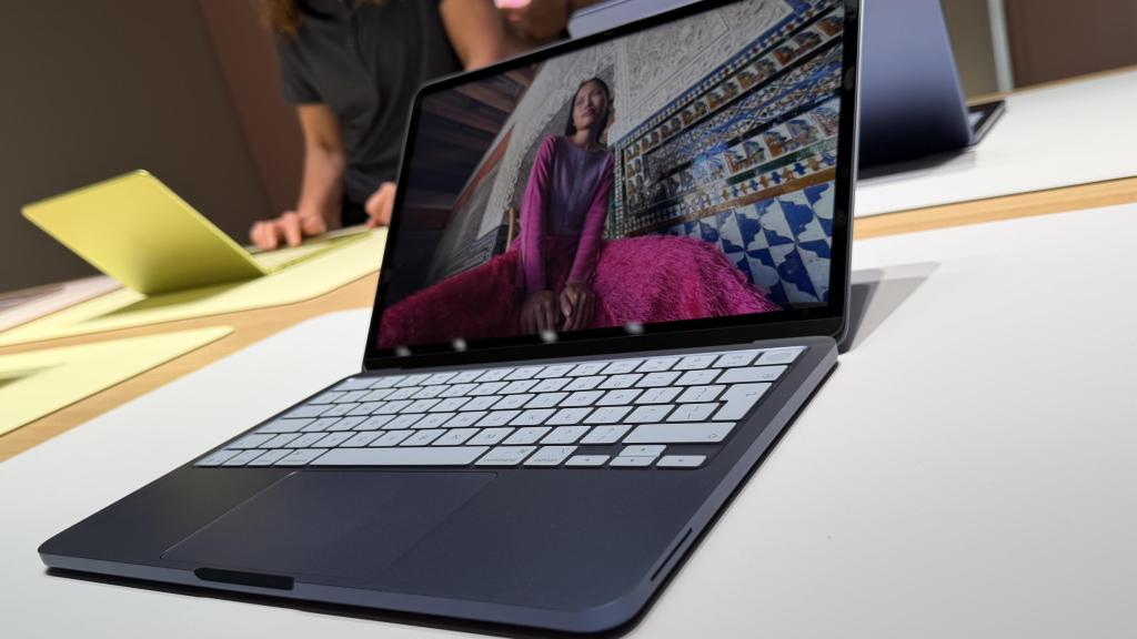 MacBook Neo