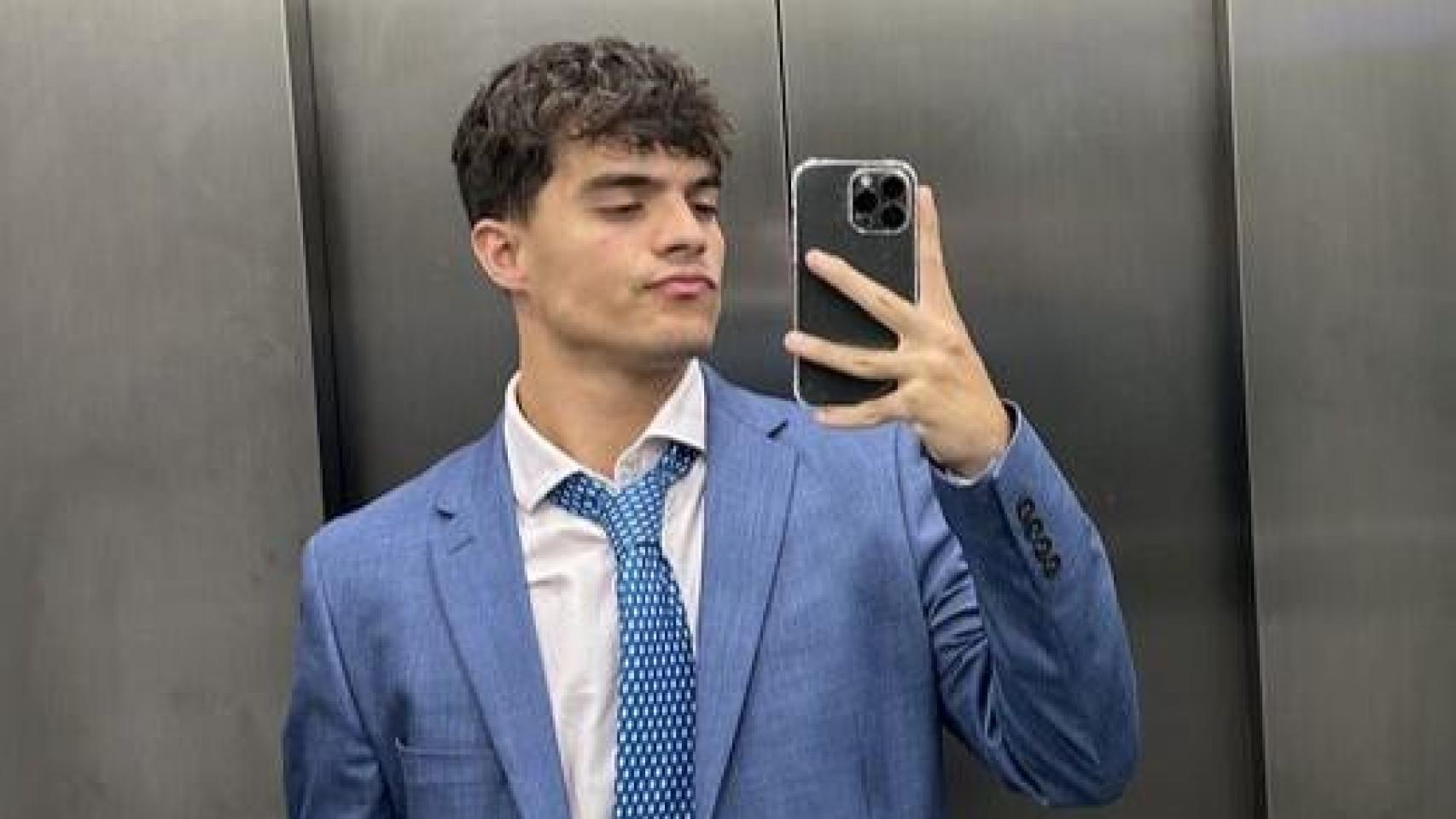 Javier, empresario. EE