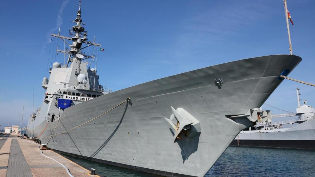 Fragata 'Cristóbal Colón' de la Armada