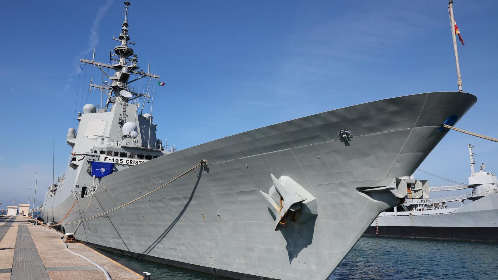 Fragata 'Cristóbal Colón' de la Armada