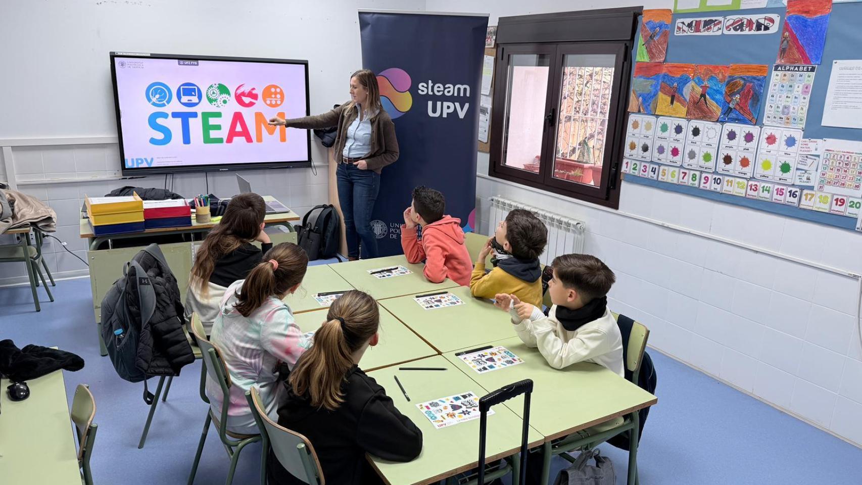 Una de las sesiones, en el colegio de Chóvar (Castellón).