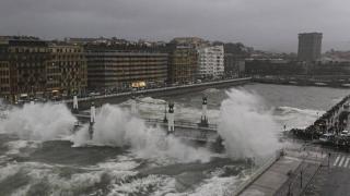 Millones de personas en peligro por el aumento del nivel del mar: científicos prevén graves inundaciones antes lo esperado