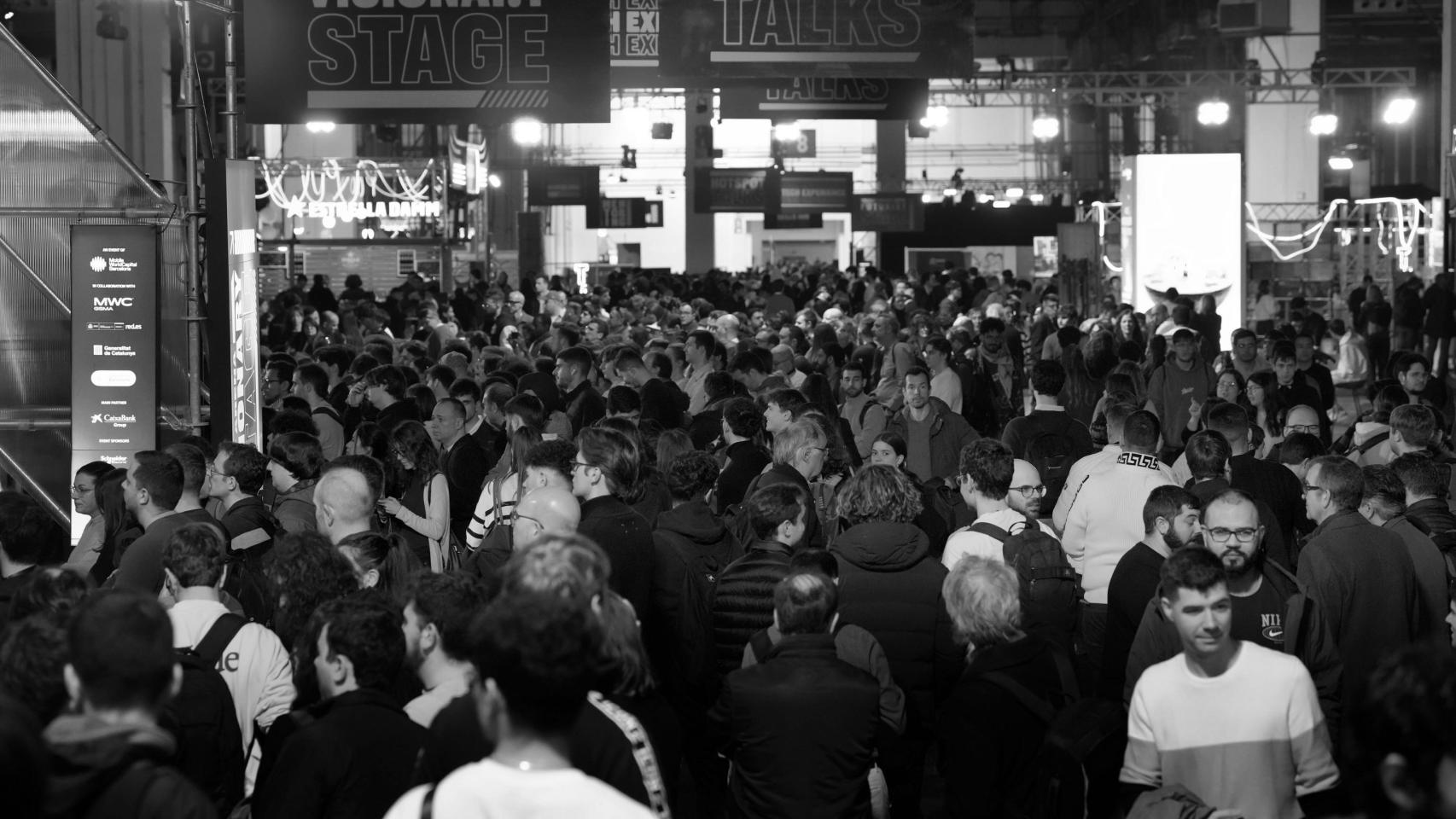 Imagen de participantes en el Talent Arena en el Mobil World Arena