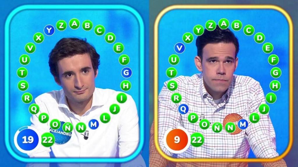 Alejandro Ruiz y Javier Alonso en uno de los Roscos de 'Pasapalabra'.