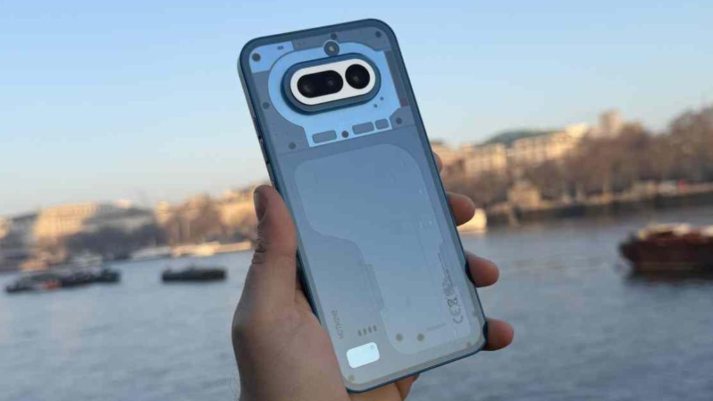 El Nothing Phone (4a).